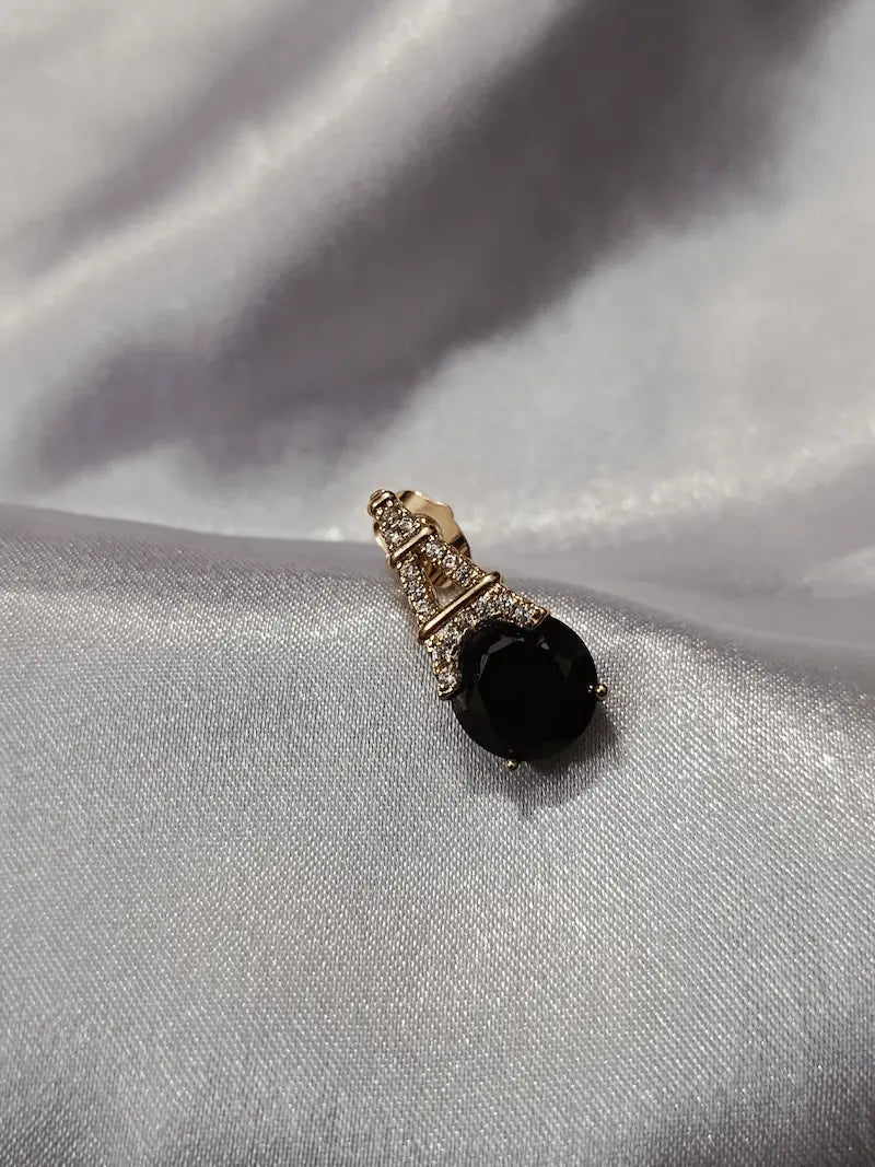 Earrings E-03