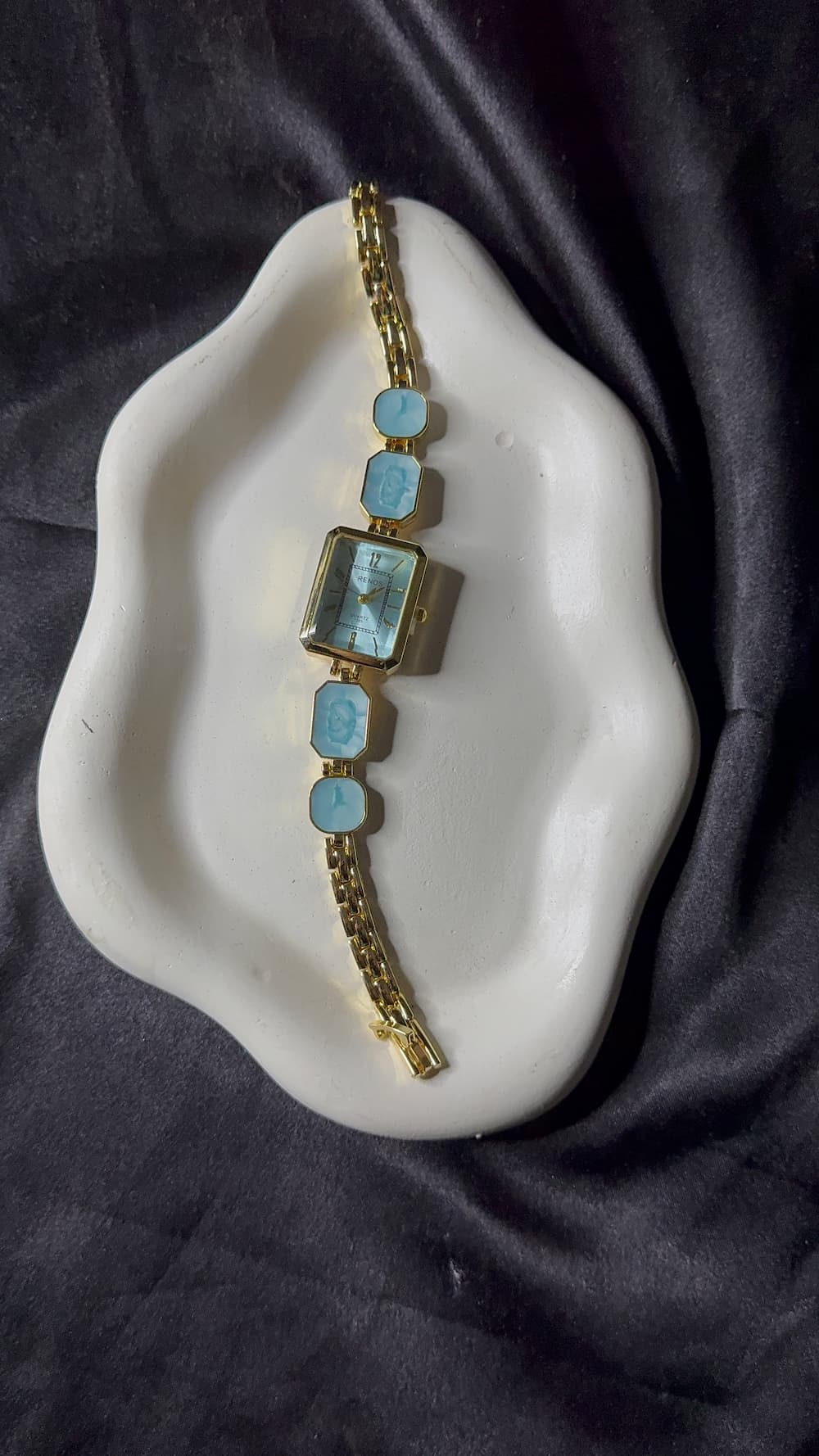 Azure Cameo  W-1