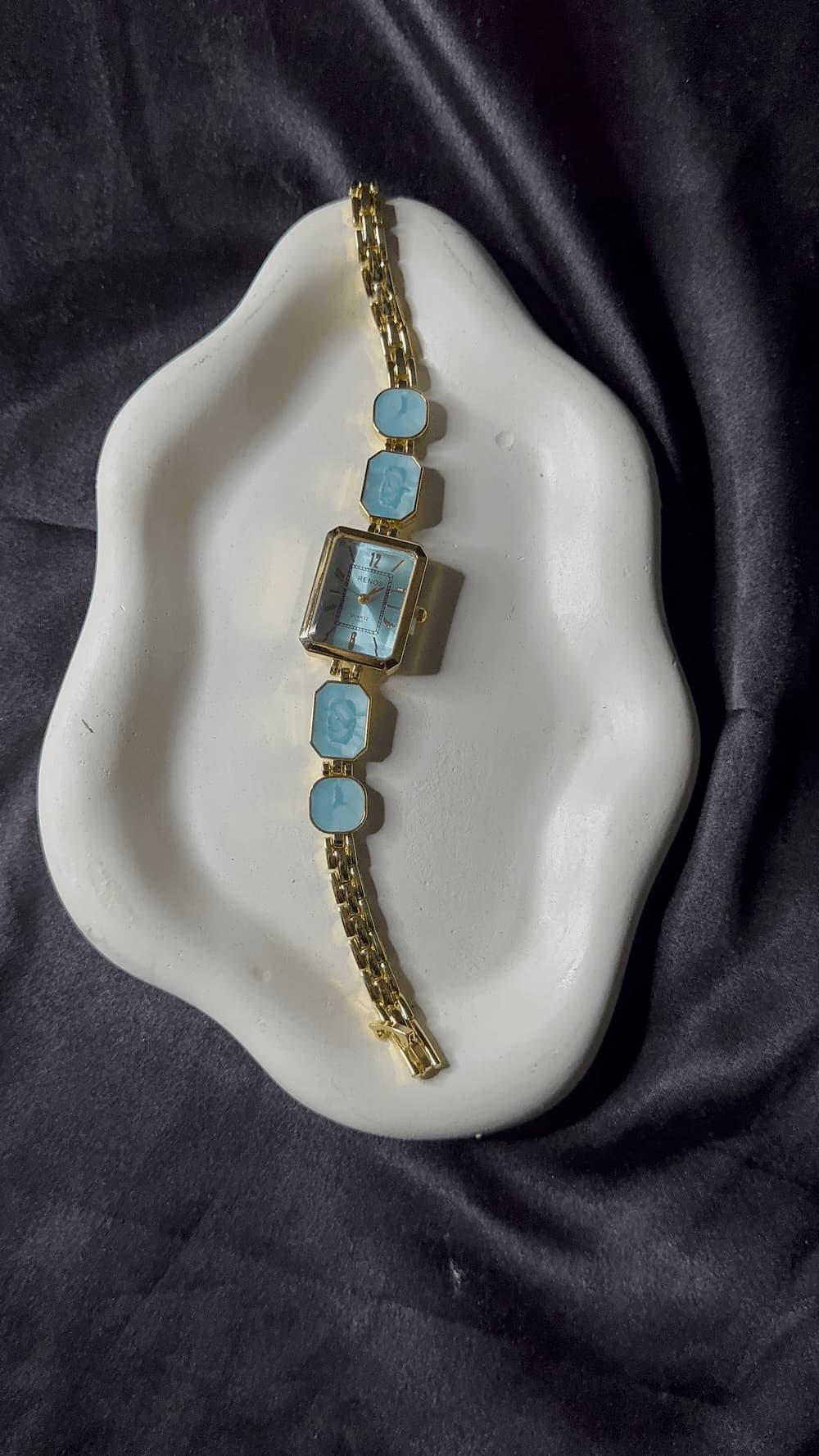 Azure Cameo  W-1