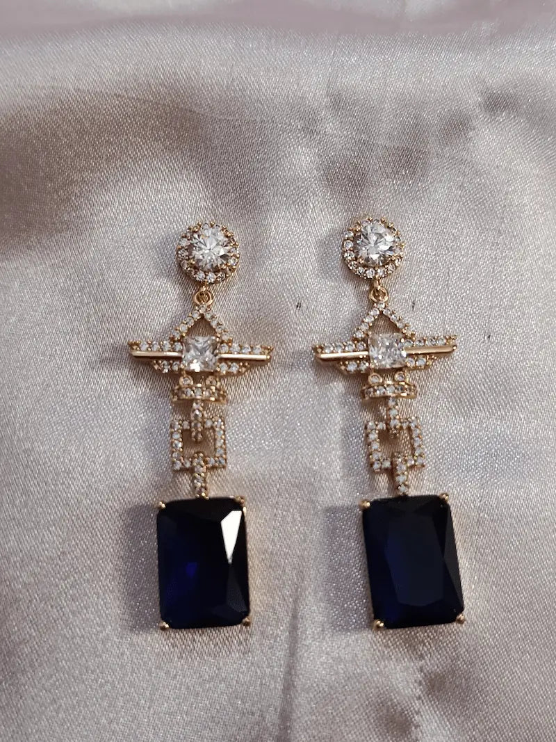 Earrings E-01