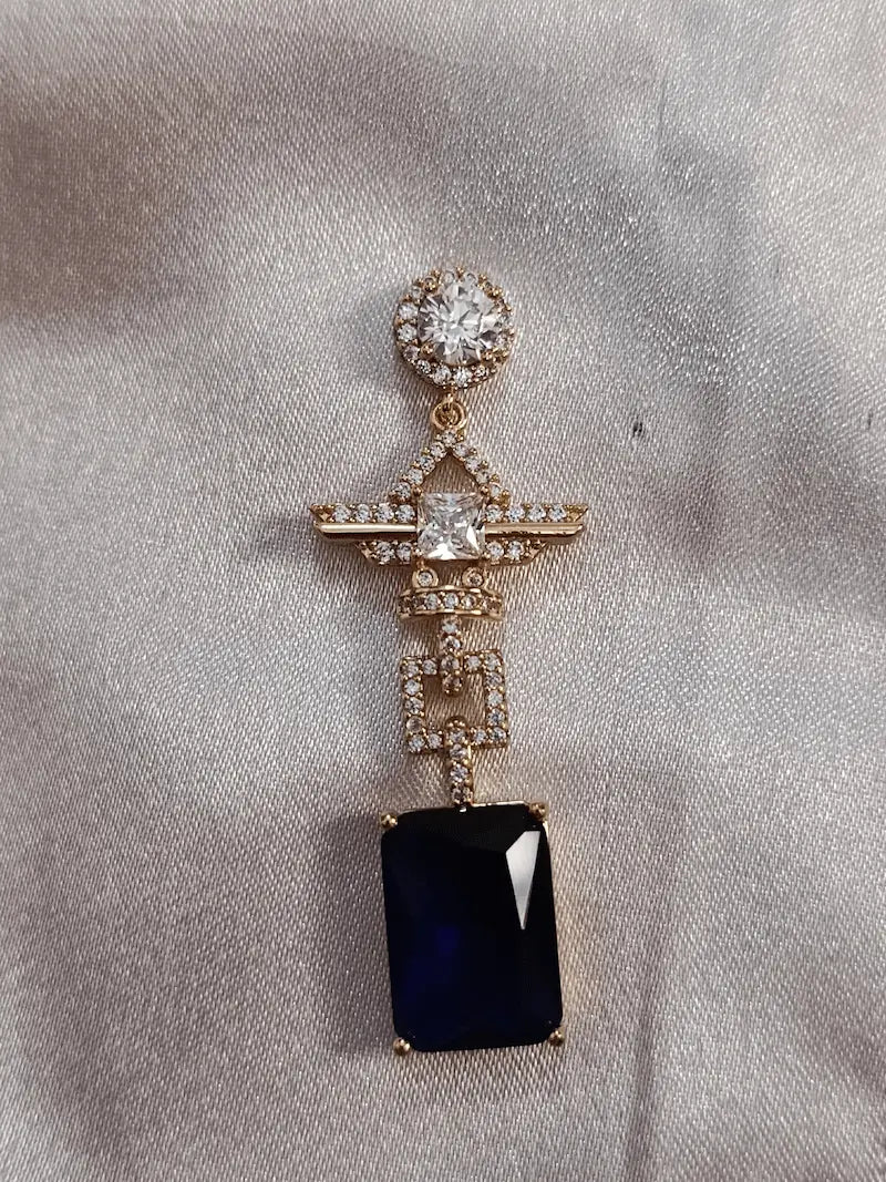 Earrings E-01