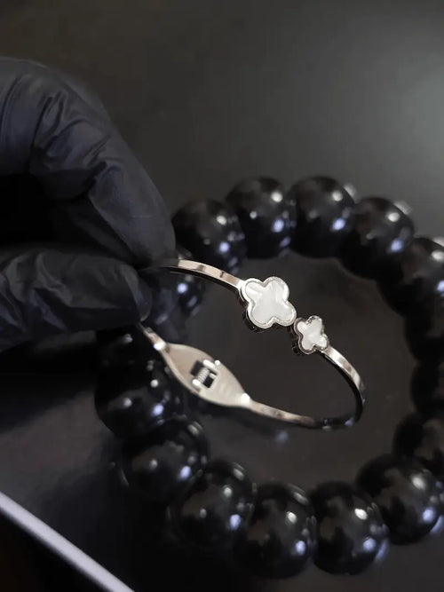 Cuff BC-01